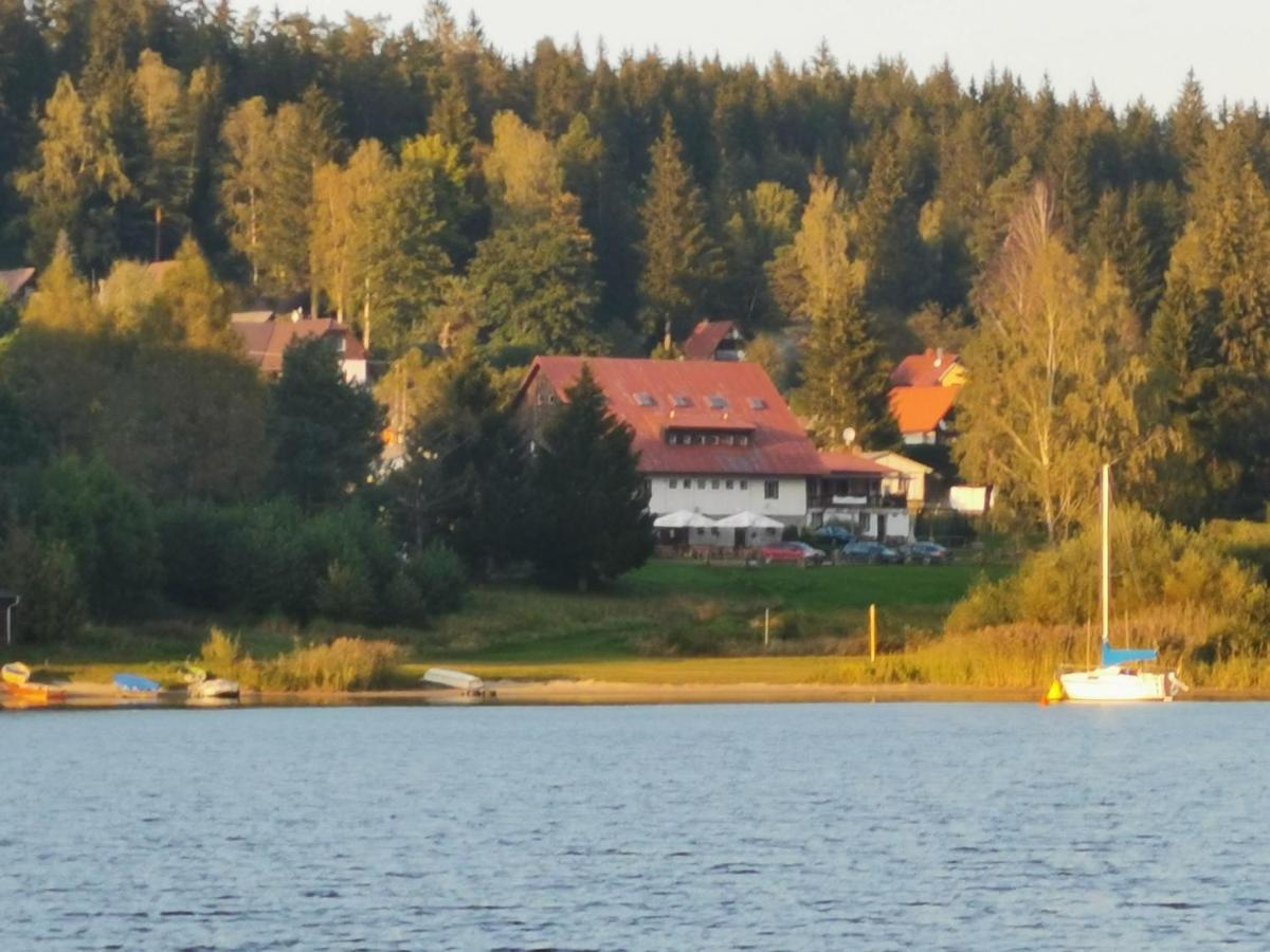 Hotel Penzion Tomy Na Pláži Frymburk Exteriér fotografie