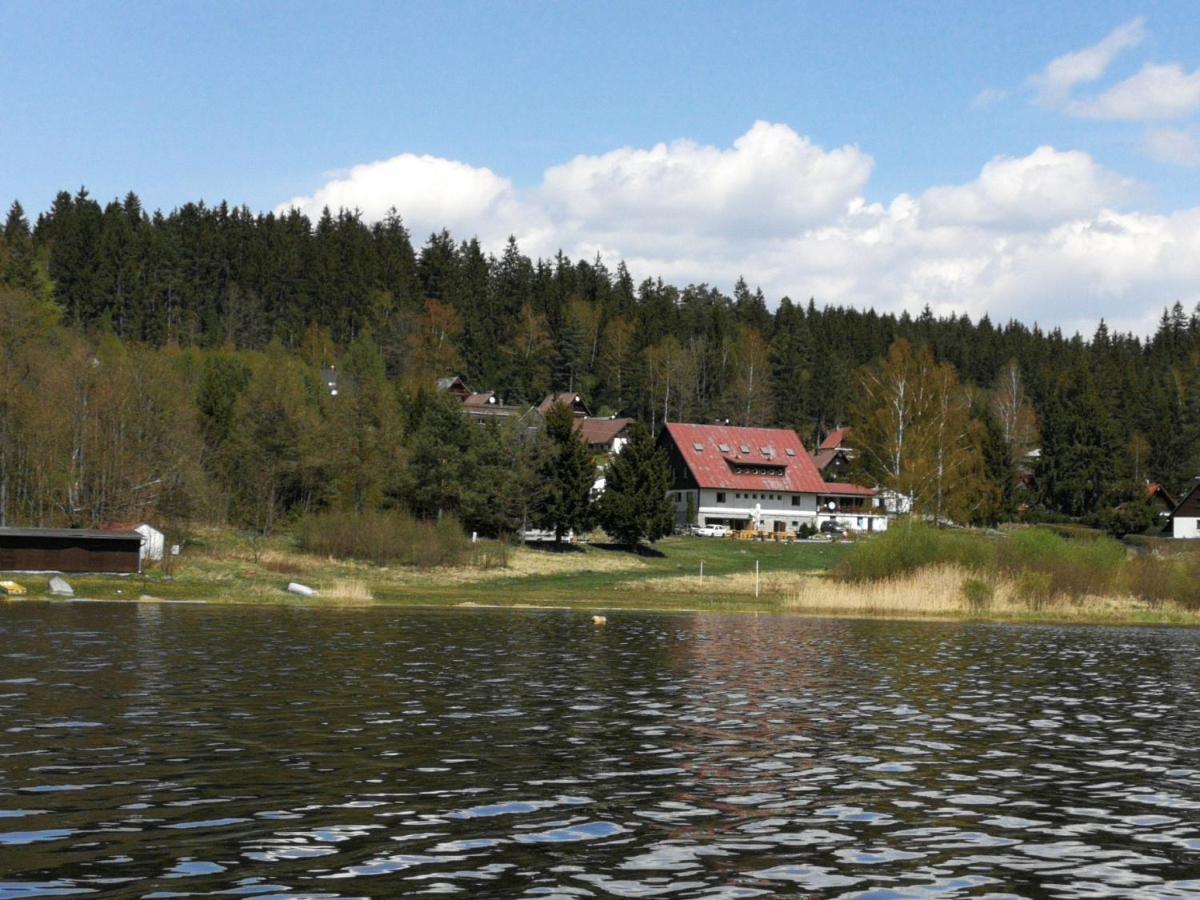 Hotel Penzion Tomy Na Pláži Frymburk Exteriér fotografie