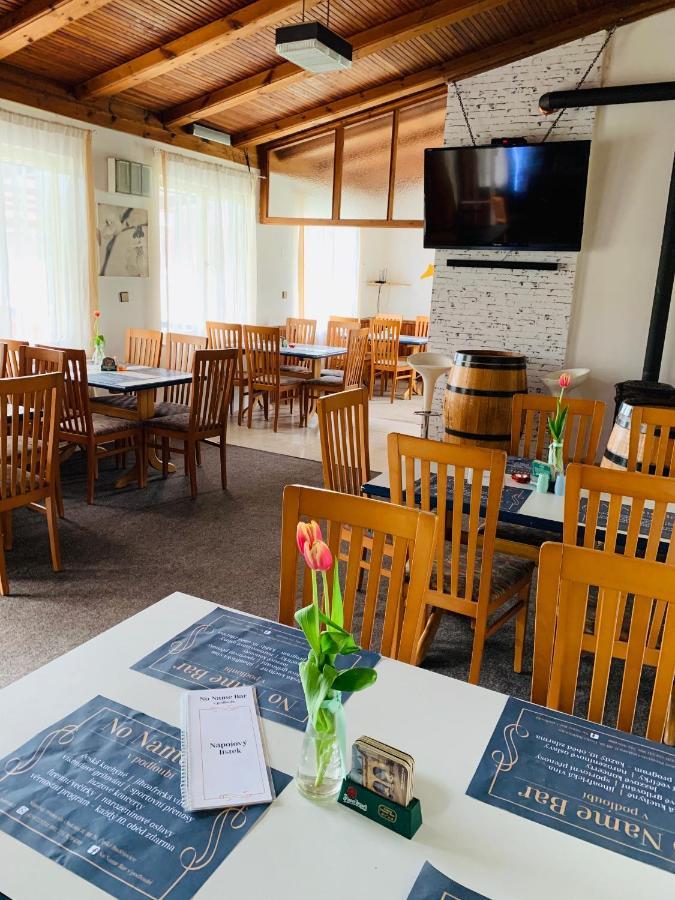 Hotel Penzion Tomy Na Pláži Frymburk Exteriér fotografie